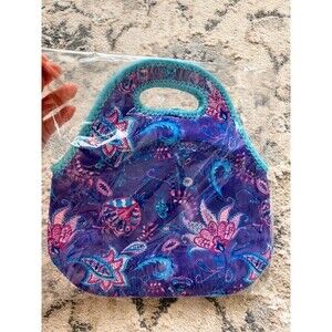 Neoprene insulated lunch tote paisley